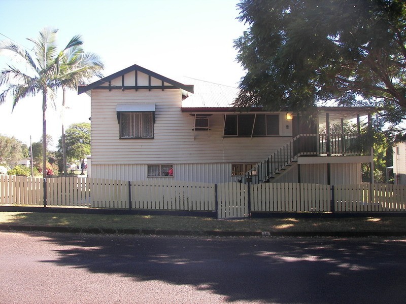 16 North Street, Childers QLD 4660