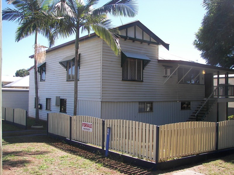 16 North Street, Childers QLD 4660