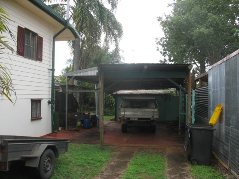 5 Pizzey Street, Childers QLD 4660