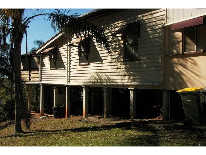 238 Old Creek Road, Childers QLD 4660