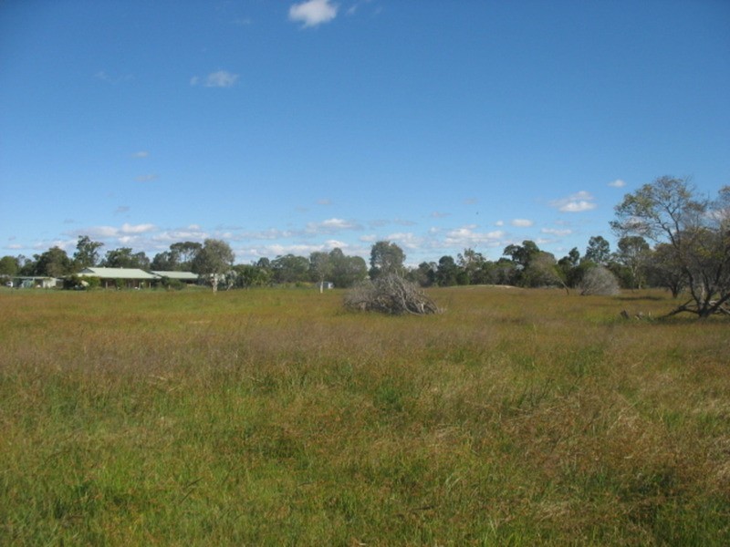8 River Drive, Buxton QLD 4660
