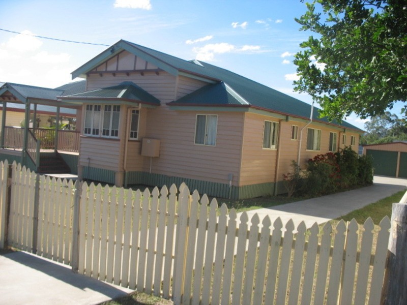 23 Frederick Street, Biggenden QLD 4621