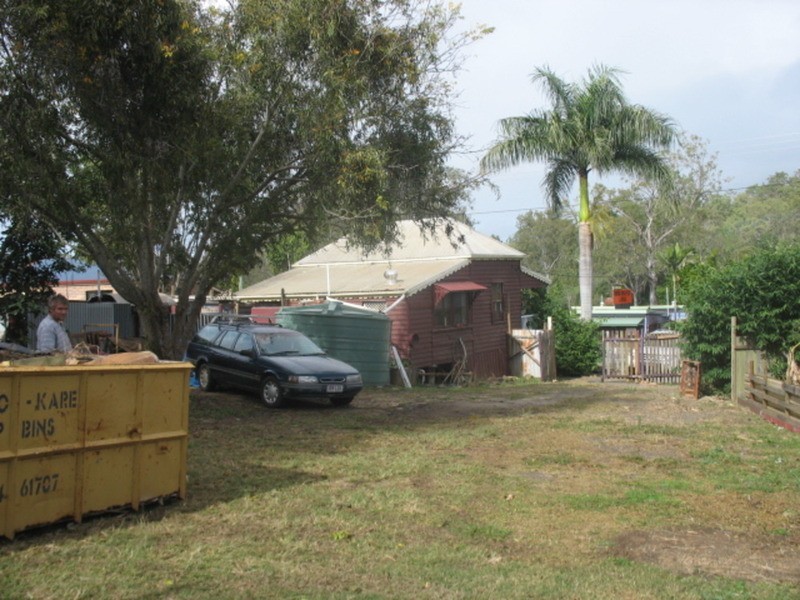 29408 Bruce Highway, Apple Tree Creek QLD 4660