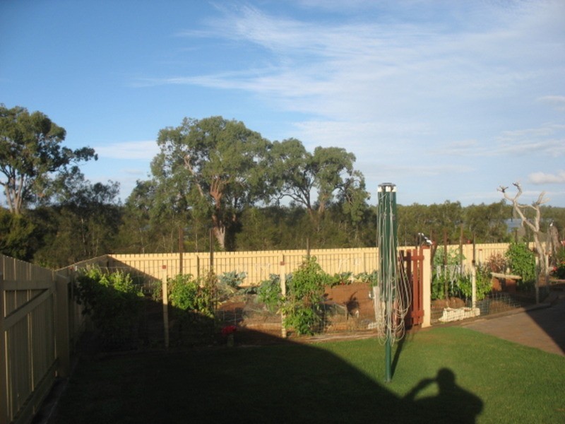 16 Watkins Street, Buxton QLD 4660