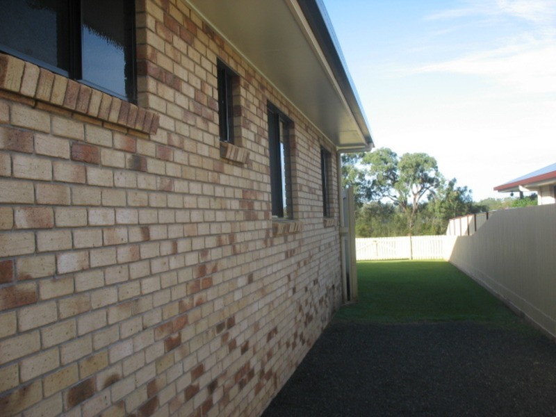 16 Watkins Street, Buxton QLD 4660