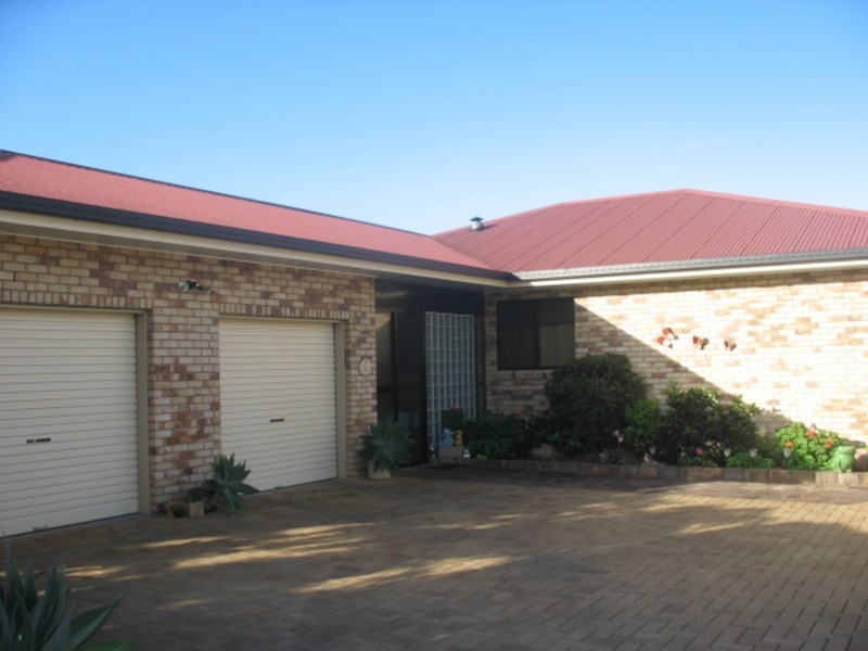 16 Watkins Street, Buxton QLD 4660