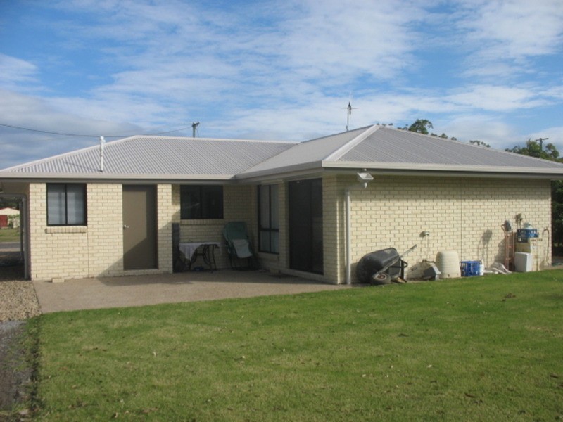 14 Hull Street, Buxton QLD 4660