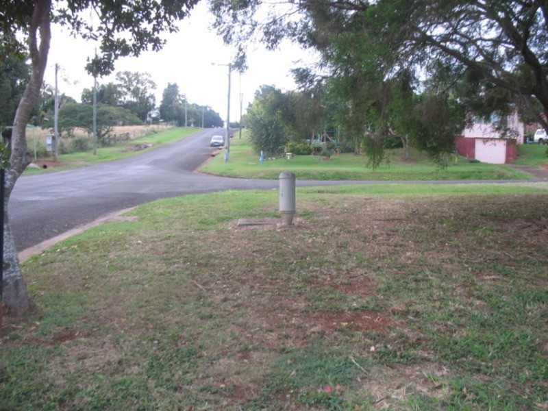 17 Taylor Street, Childers QLD 4660