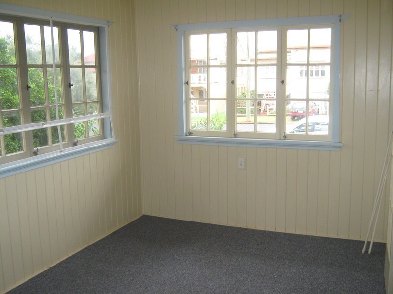 19 West Street, Childers QLD 4660