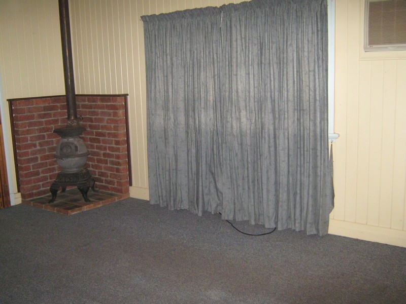 19 West Street, Childers QLD 4660