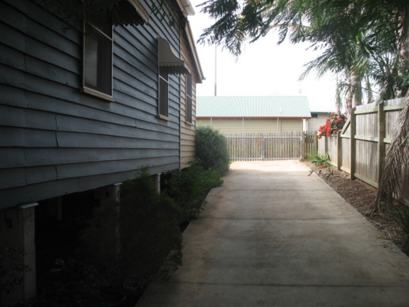 18 Ridgway Street, Childers QLD 4660