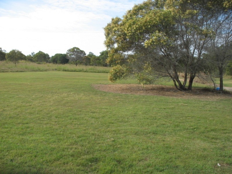 40 Watkins Street, Buxton QLD 4660