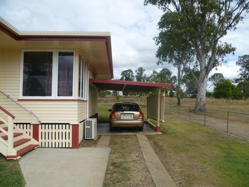 68 Edward Street, Biggenden QLD 4621