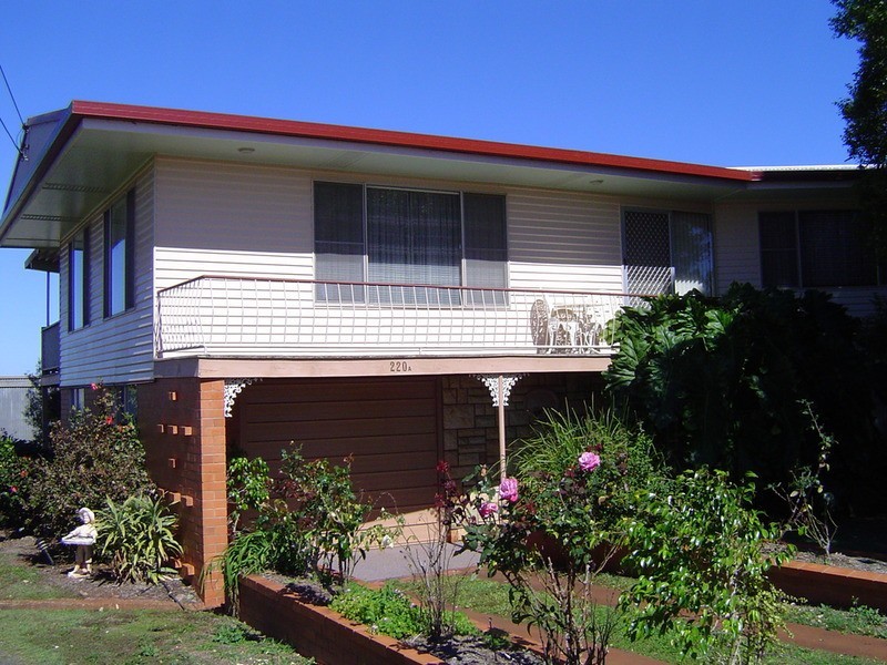 220 Churchill Street, Childers QLD 4660