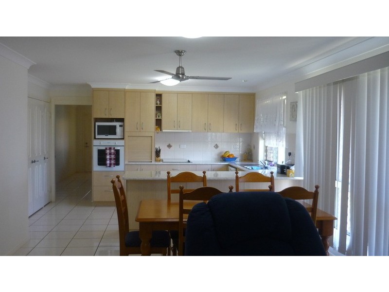 5 Canecutter Court, Childers QLD 4660