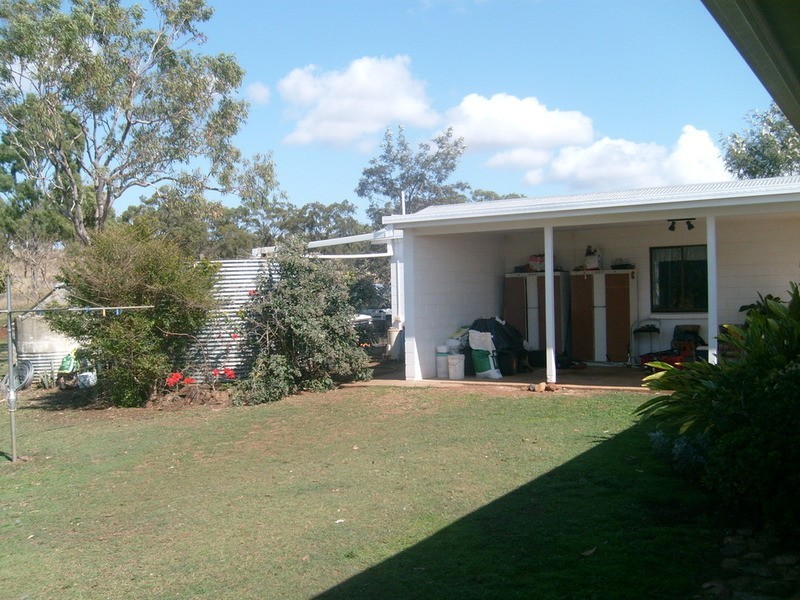 8049 Isis Highway, Dallarnil QLD 4621