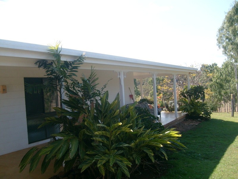 8049 Isis Highway, Dallarnil QLD 4621