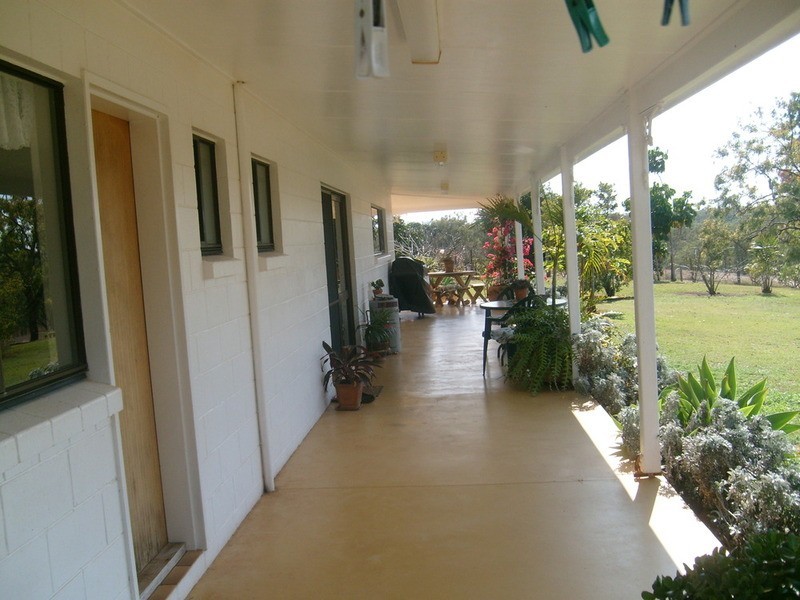 8049 Isis Highway, Dallarnil QLD 4621