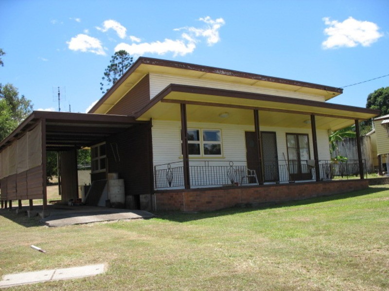 1 Pleash Street, Apple Tree Creek QLD 4660