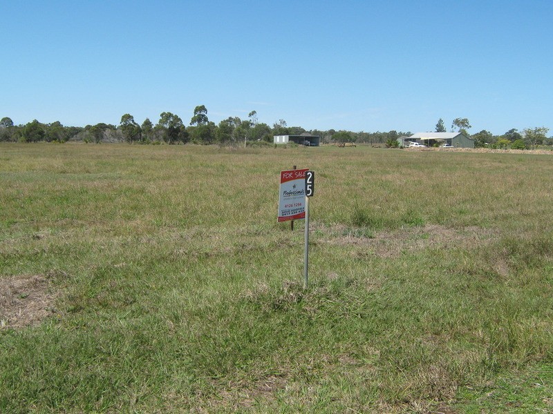 25 River Road, Buxton QLD 4660