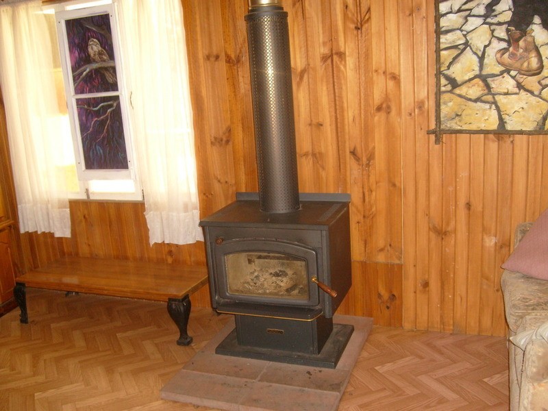 73 Howards Road, Apple Tree Creek QLD 4660