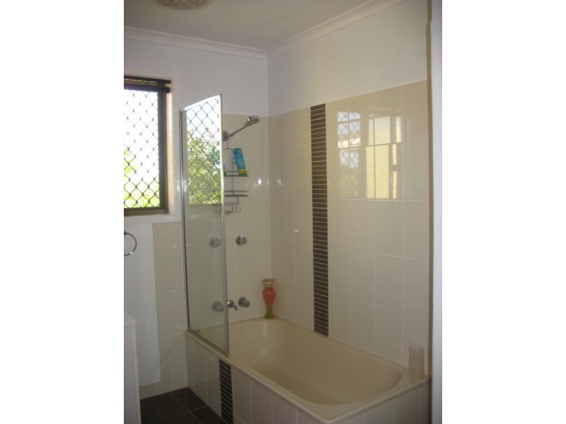 146 Thompson Road, Childers QLD 4660