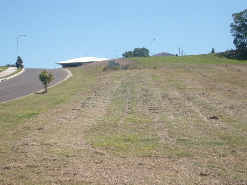 2 Bodalla Street, Apple Tree Creek QLD 4660