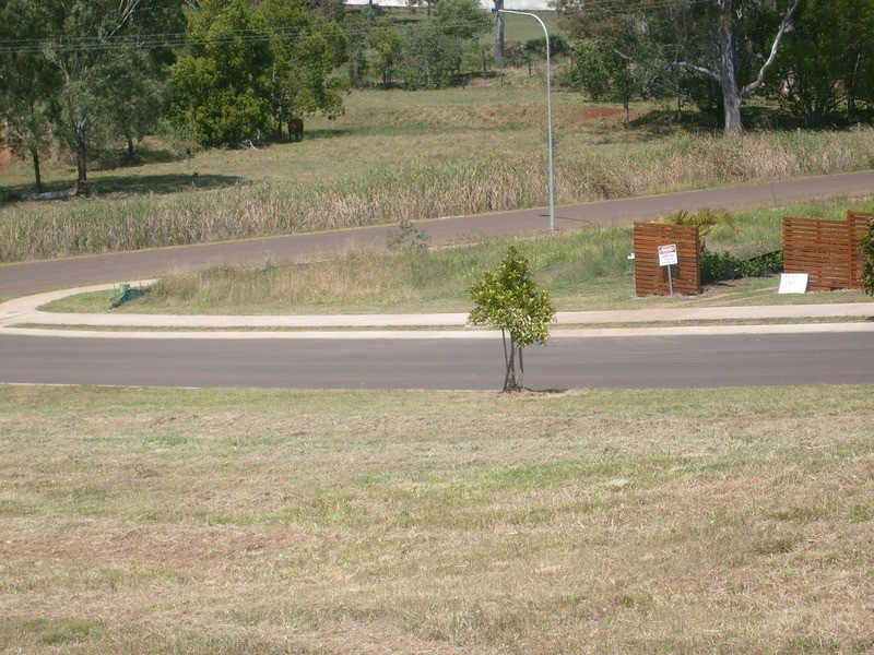 2 Bodalla Street, Apple Tree Creek QLD 4660