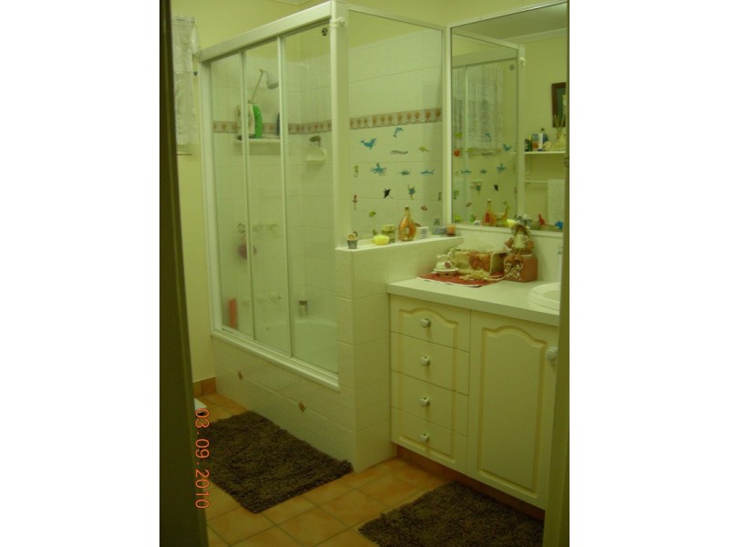 208 Churchill Street, Childers QLD 4660