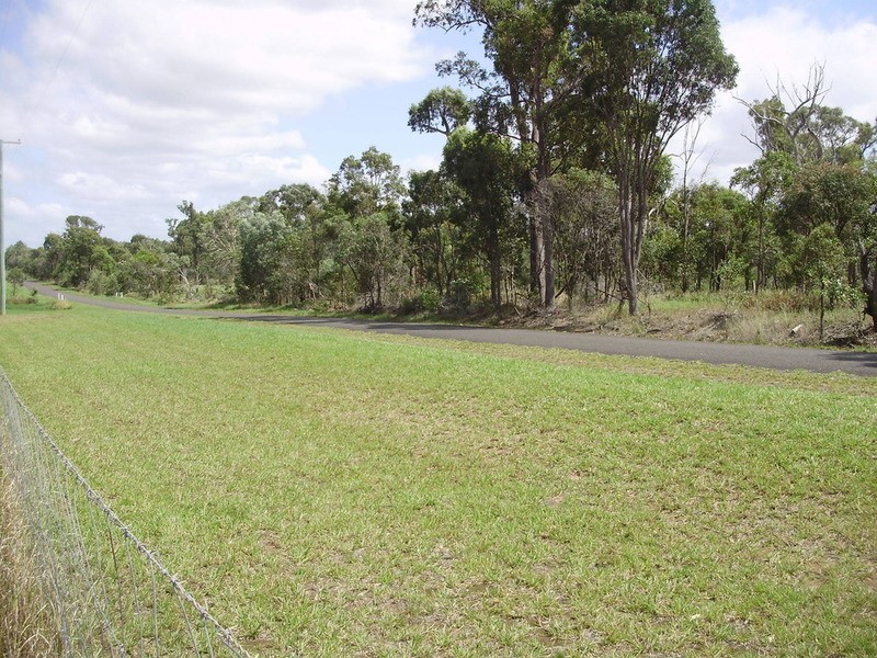 27 Gastons Road, Redridge QLD 4660