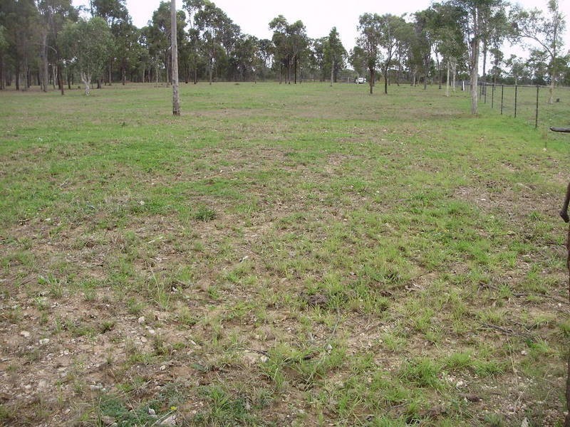 27 Gastons Road, Redridge QLD 4660