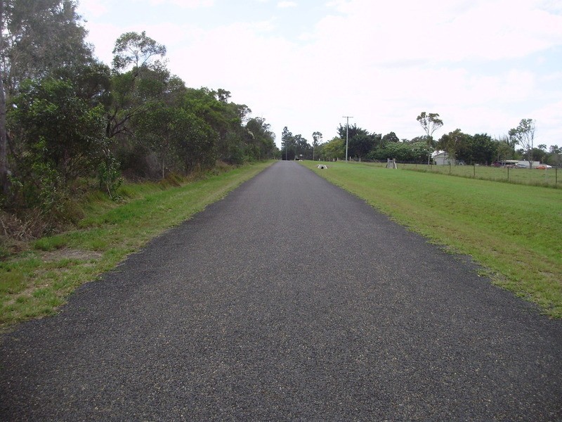 27 Gastons Road, Redridge QLD 4660