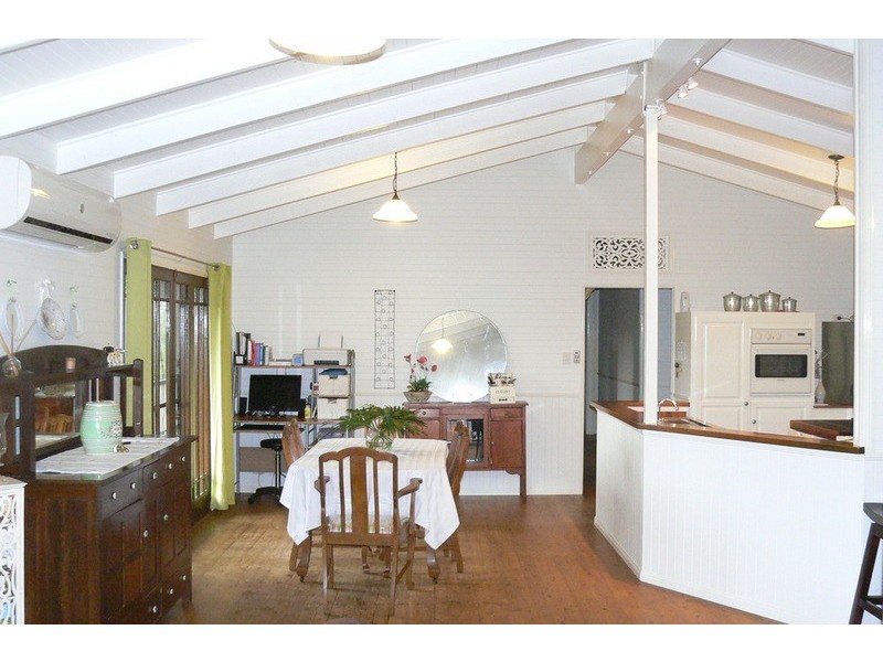 19 Old Creek Road, Childers QLD 4660