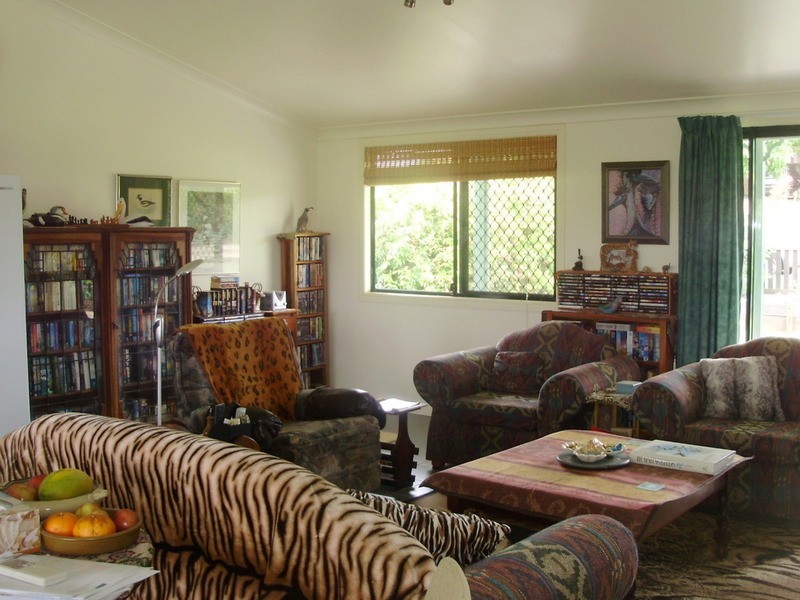 1 Canecutter Court, Childers QLD 4660