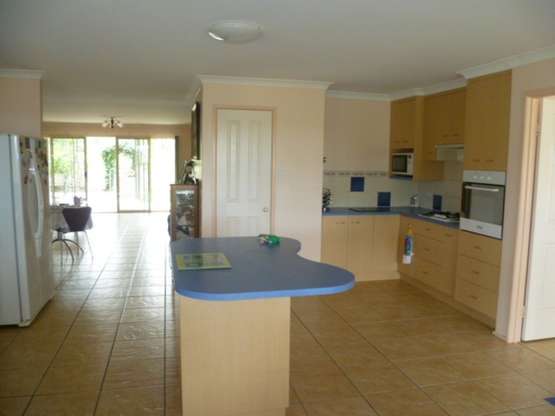 2 Sunnybrae Circuit, Redridge QLD 4660