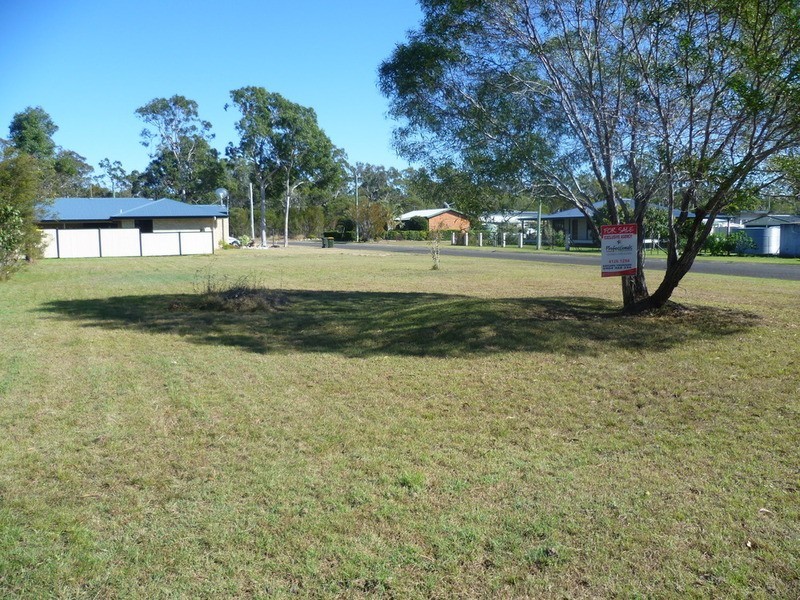 15 Gregory Drive, Buxton QLD 4660