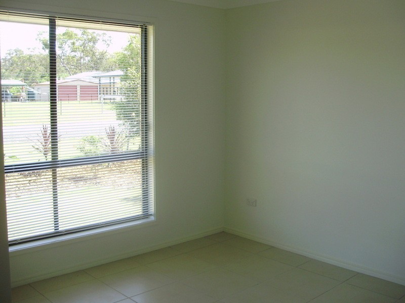 14 Hull Street, Buxton QLD 4660