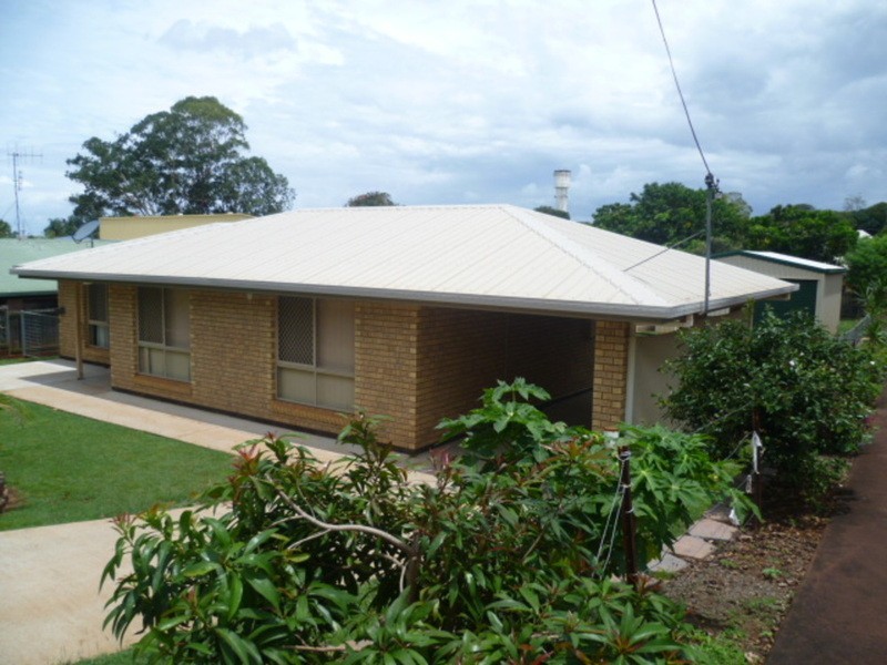 4 Mungomery Street, Childers QLD 4660