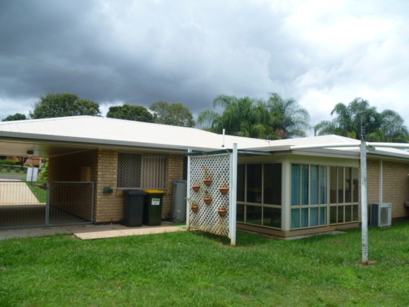 4 Mungomery Street, Childers QLD 4660