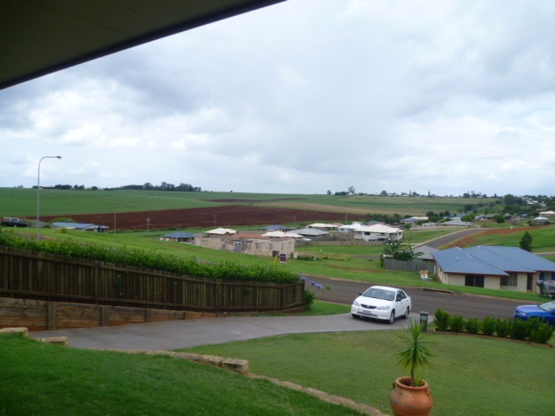 6 Patrucco Street, Childers QLD 4660