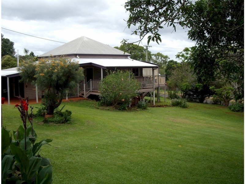 16 Queen Street, Cordalba QLD 4660