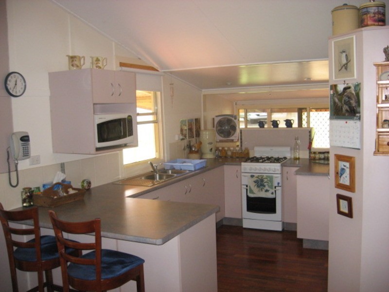 16 Queen Street, Cordalba QLD 4660