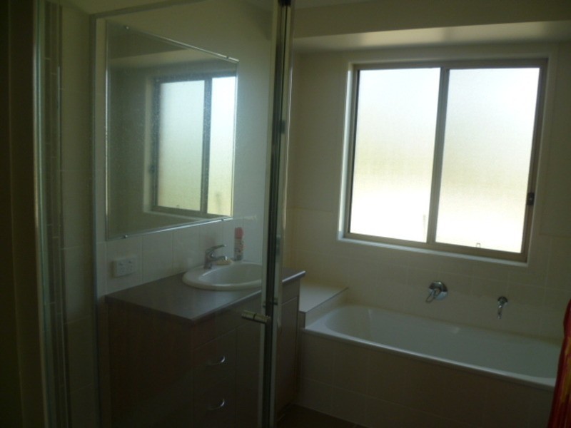 6 Sanctuary Court, Apple Tree Creek QLD 4660