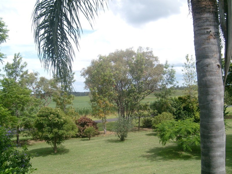 62 Causeway Road, Booyal QLD 4671