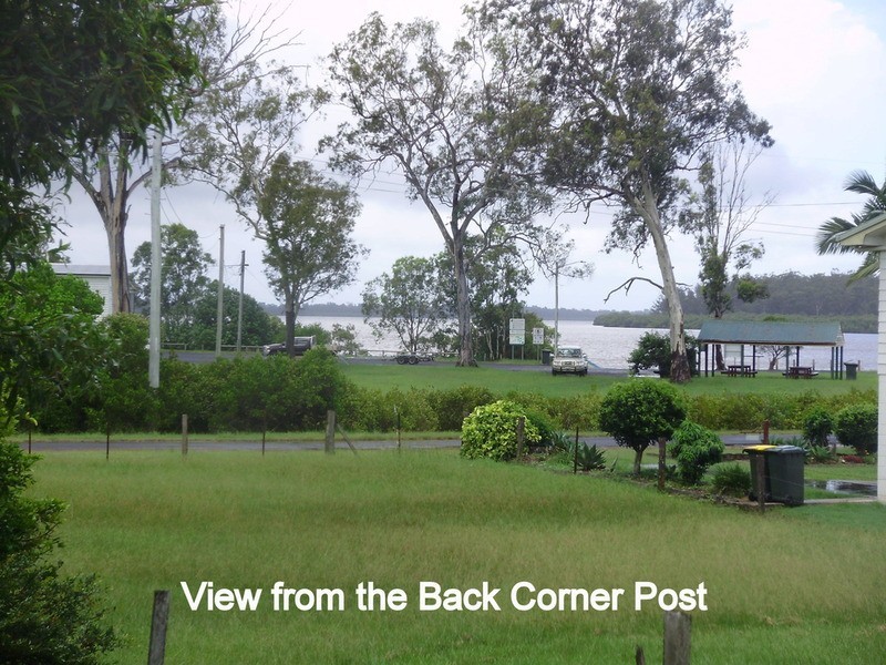 18 Travis Street, Buxton QLD 4660