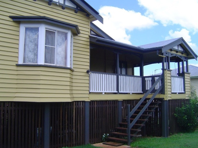 29  West Street, Childers QLD 4660