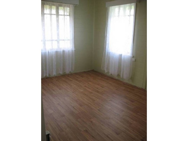 103 Churchill Street, Childers QLD 4660