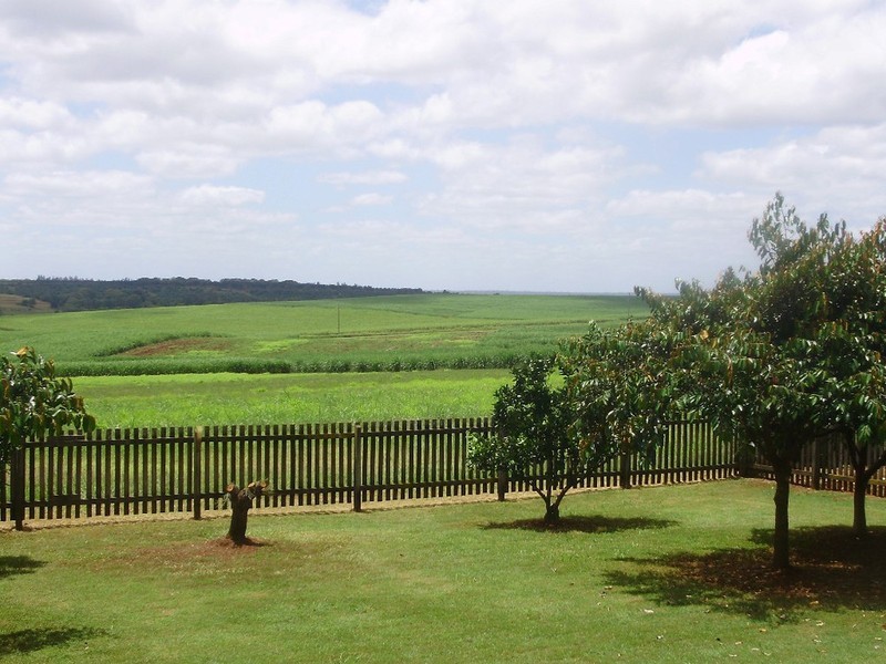 7 Ginns Road, Childers QLD 4660