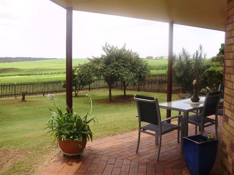 7 Ginns Road, Childers QLD 4660