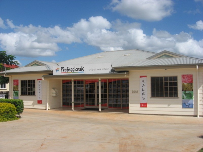228 Churchill Street, Childers QLD 4660
